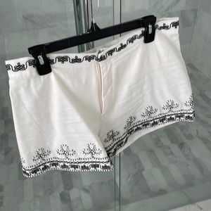 Zara cream colored cotton shorts, size large.